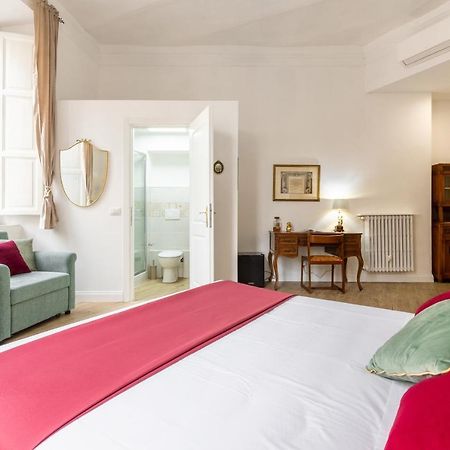 Gentile Suites - Private Rooms Rome Bagian luar foto